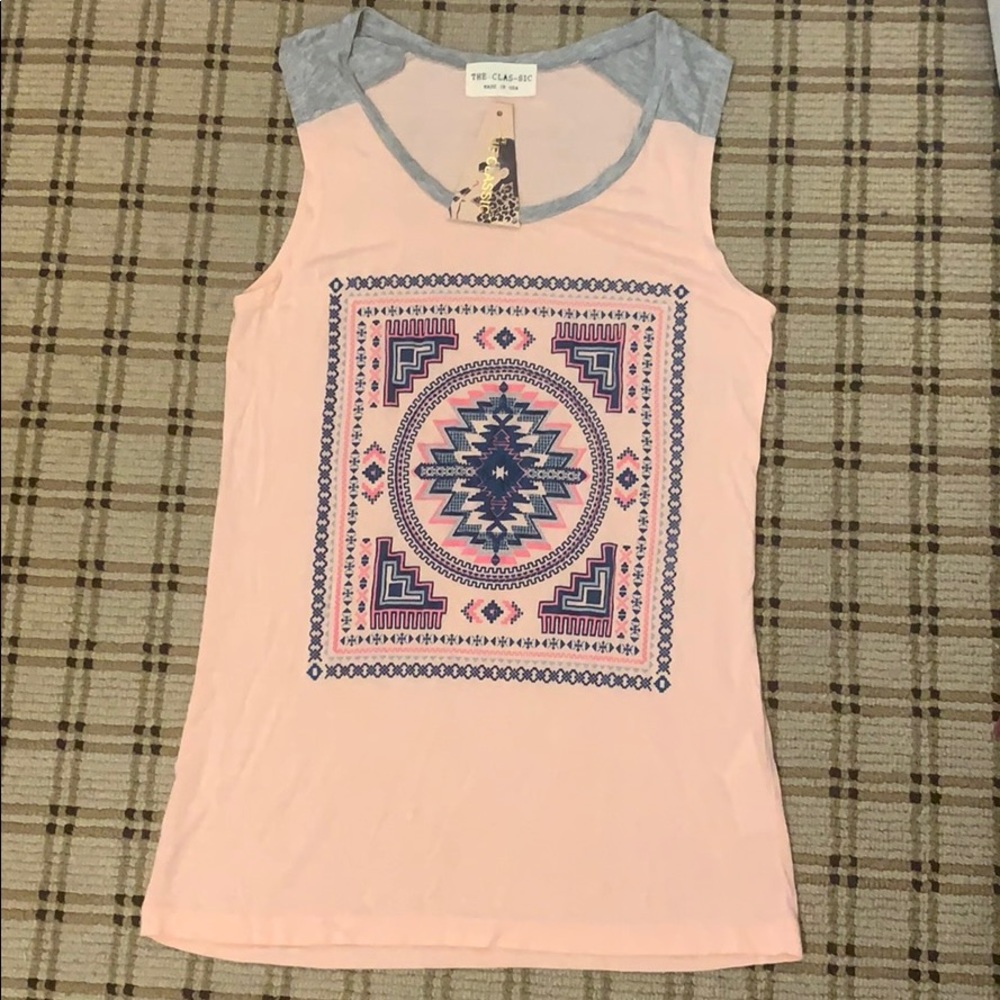 🌷The Classic Sleeveless Top Sz S🌷